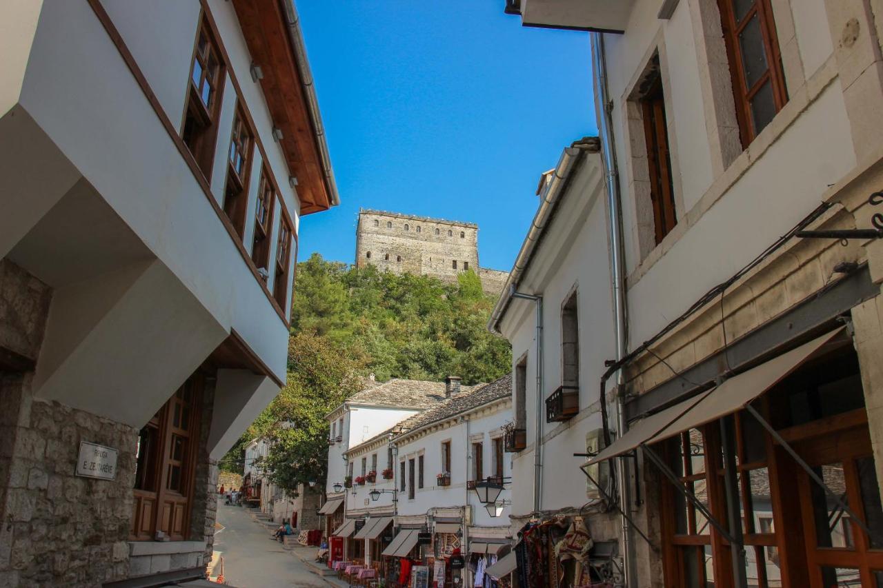 4Rooms Hotel Gjirokastër Exteriör bild